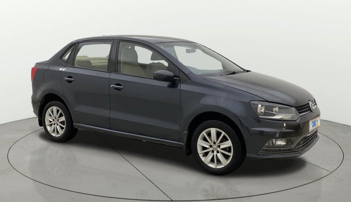 2017 Volkswagen Ameo HIGHLINE1.2L, Petrol, Manual, 1,30,371 km, Right Front Diagonal
