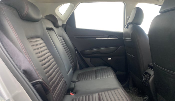 2020 KIA SONET GTX PLUS 1.0 DCT, Petrol, Automatic, 41,820 km, Right Side Rear Door Cabin