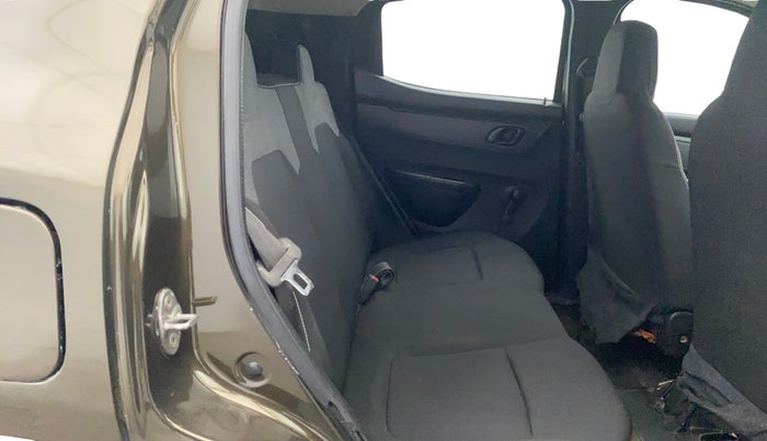 2020 Renault Kwid RXL, Petrol, Manual, 97,788 km, Right Side Rear Door Cabin