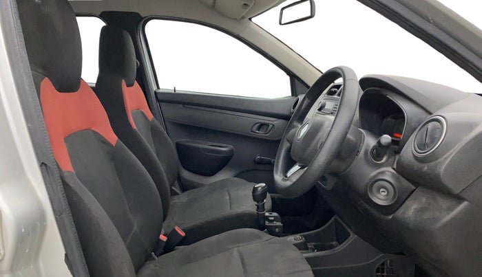 2017 Renault Kwid RXL 1.0, Petrol, Manual, 17,805 km, Right Side Front Door Cabin