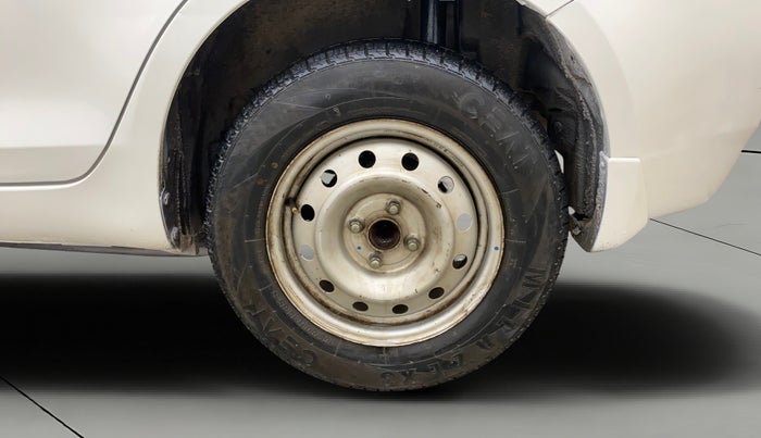 2013 Maruti Swift Dzire LXI, Petrol, Manual, 83,235 km, Left Rear Wheel