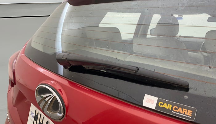 2019 Mahindra XUV300 W8 (O) 1.2 PETROL, Petrol, Manual, 41,851 km, Rear Wiper