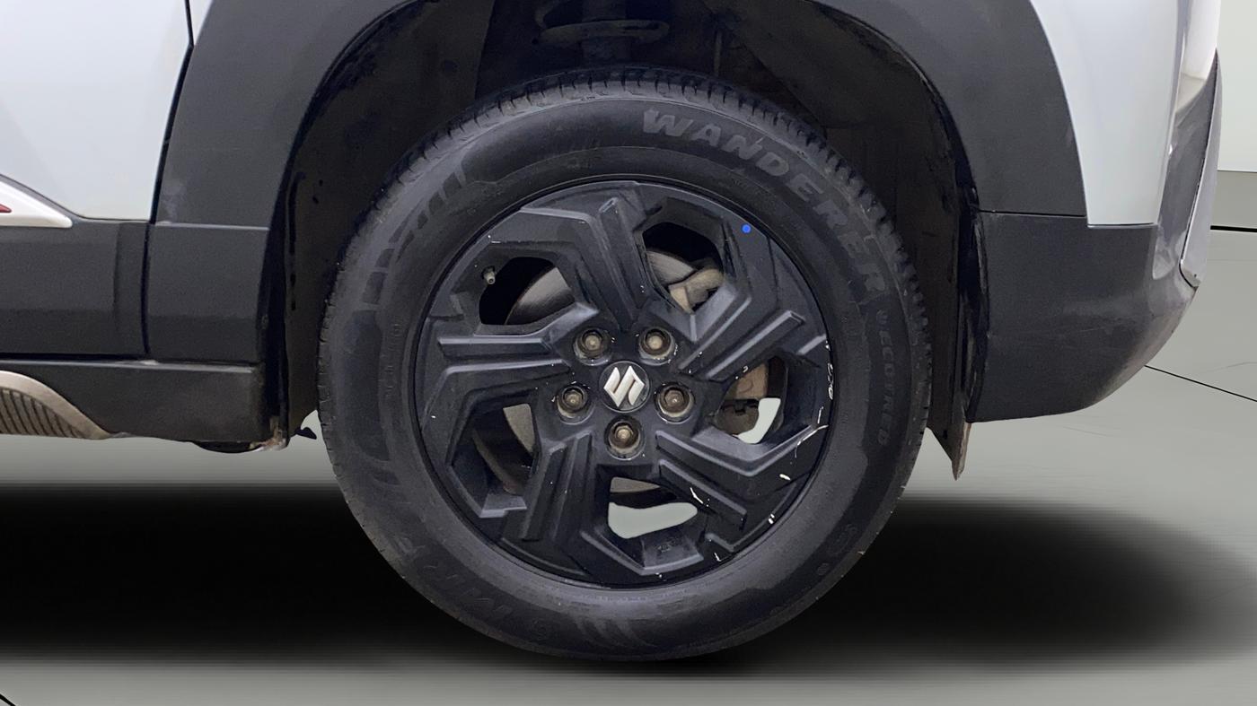 2023 Maruti BREZZA ZXI S-CNG, CNG, Manual, 1,29,749 km, Right Front Wheel
