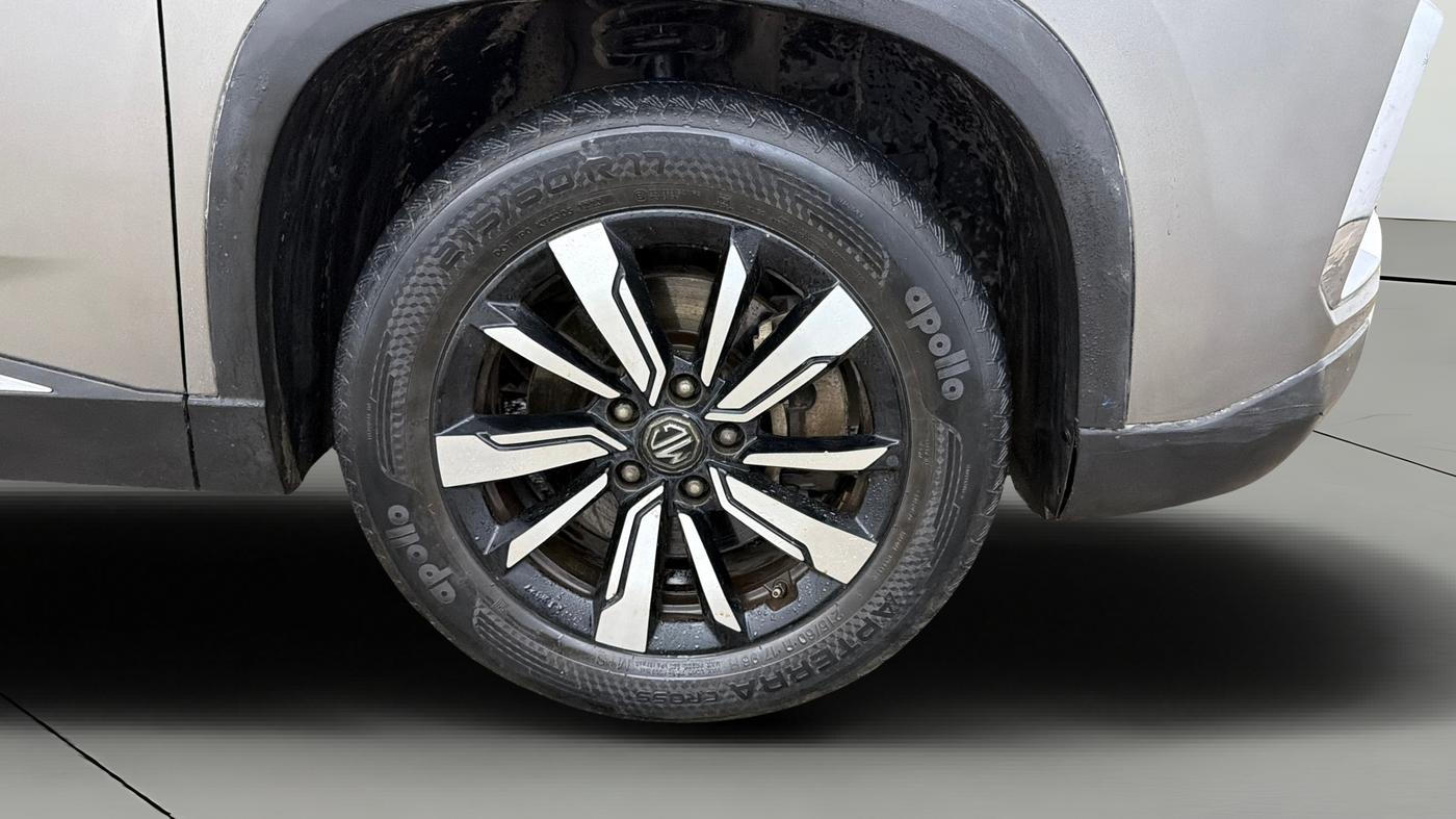 2019 MG HECTOR SHARP HYBRID 1.5 PETROL, Petrol, Manual, 87,032 km, Right Front Wheel