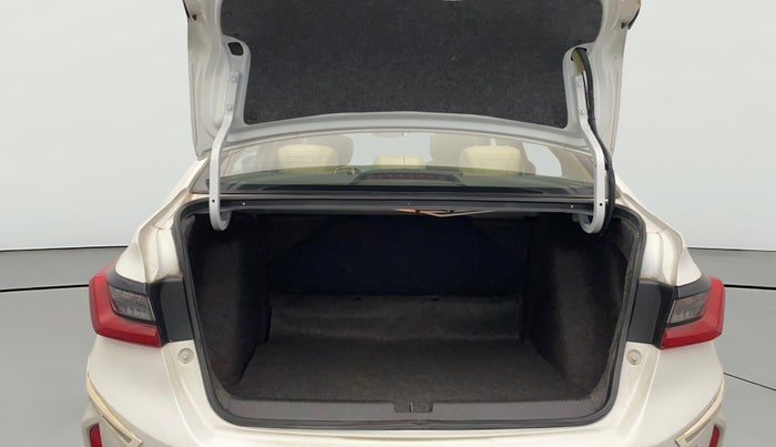 2022 Honda City 1.5L I-VTEC ZX CVT, Petrol, Automatic, 16,472 km, Boot Open Zoomed View