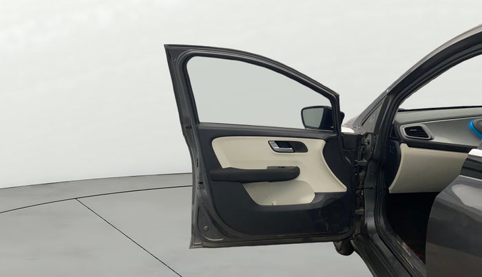 2023 Tata ALTROZ XZ + SUNROOF, Petrol, Manual, 8,013 km, LHS Front Door