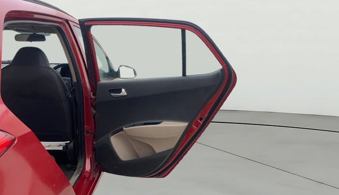 2017 Hyundai Grand i10 SPORTZ (O) 1.2 KAPPA VTVT, Petrol, Manual, 52,649 km, RHS Rear Door