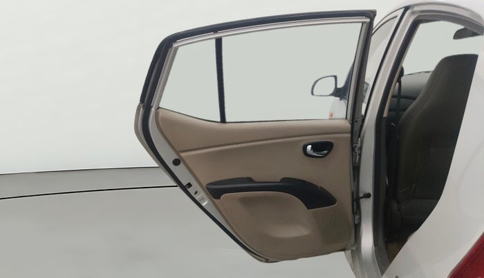 2014 Hyundai i10 SPORTZ 1.1, CNG, Manual, 99,114 km, LHS Rear Door