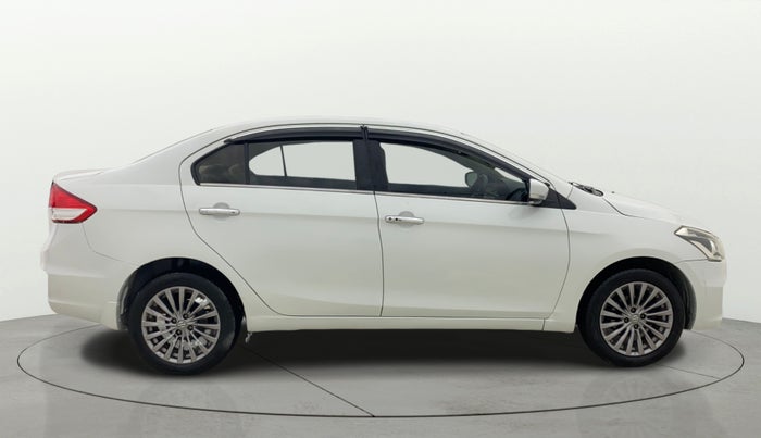 2017 Maruti Ciaz ALPHA  AT 1.4  PETROL, Petrol, Automatic, 1,21,500 km, Right Side View