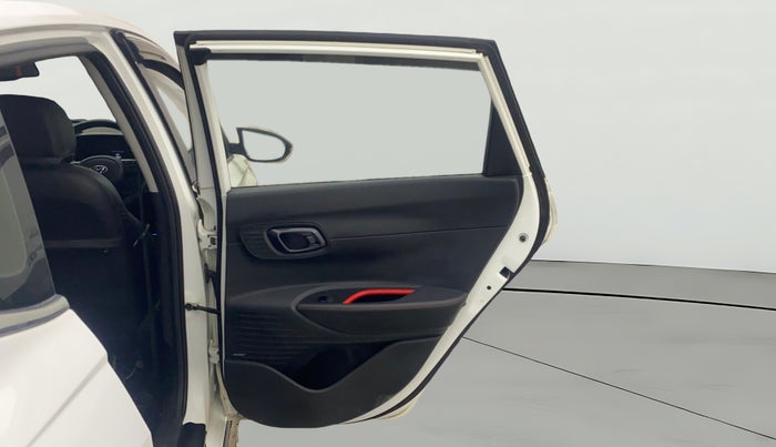 2021 Hyundai NEW I20 ASTA (O) 1.2 MT, Petrol, Manual, 69,787 km, RHS Rear Door