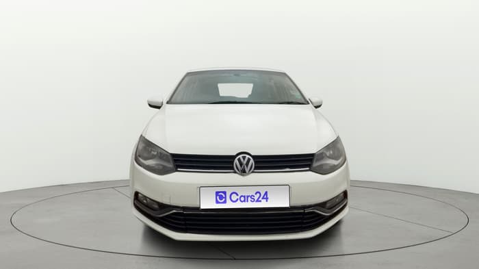 2016 Volkswagen Polo HIGHLINE1.2L, Petrol, Manual, 56,035 km, Front