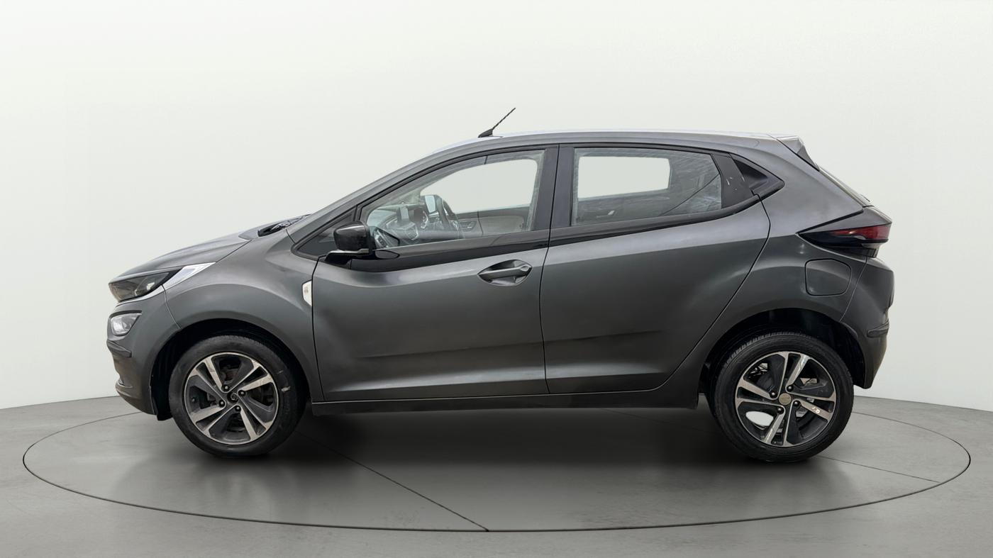 2022 Tata ALTROZ XZ PETROL, Petrol, Manual, 68,741 km, Left Side