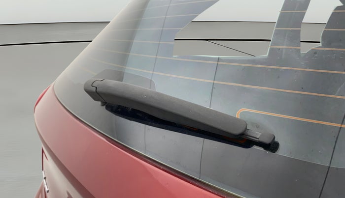 2018 Ford New Figo Titanium 1.5 TDCi Opt, Diesel, Manual, 1,18,136 km, Rear Wiper