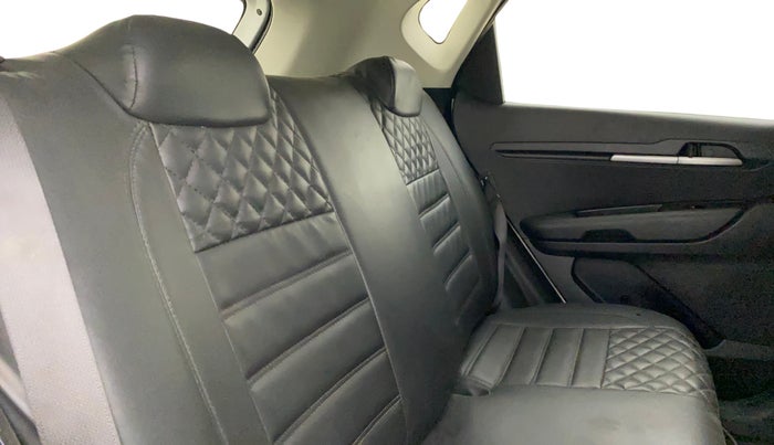 2023 KIA SONET HTK 1.2, Petrol, Manual, 47,384 km, Right Side Rear Door Cabin