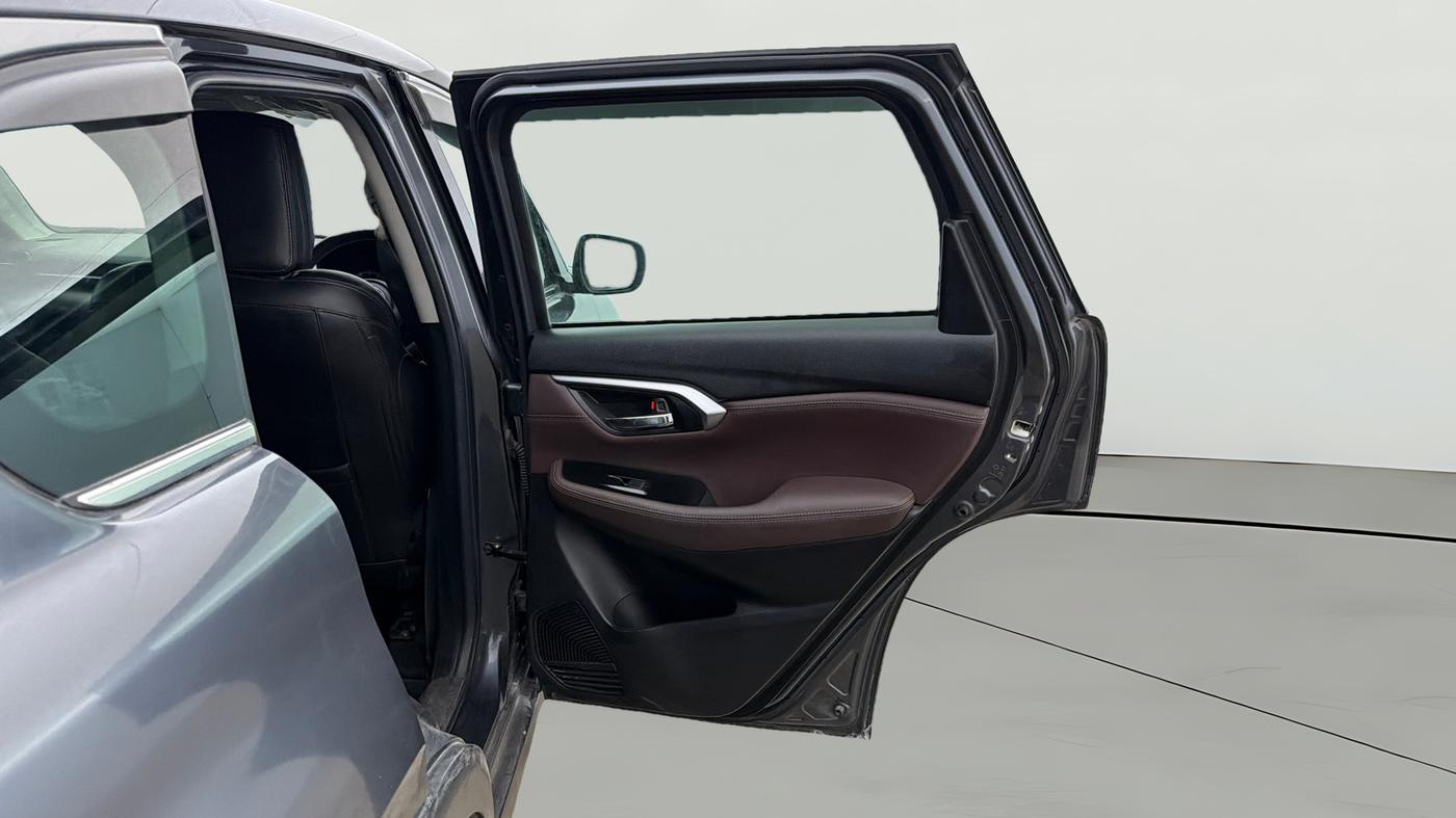 2023 Maruti Grand Vitara ZETA SMART HYBRID, Petrol, Manual, 11,403 km, RHS Rear Door