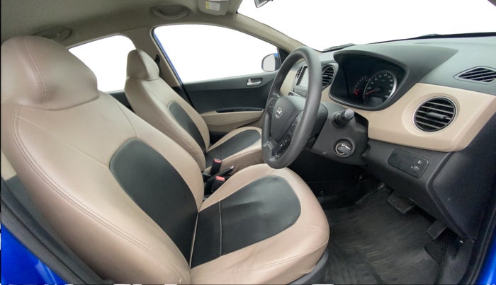 2017 Hyundai Grand i10 SPORTZ (O) AT 1.2 KAPPA VTVT, Petrol, Automatic, 80,082 km, Right Side Front Door Cabin