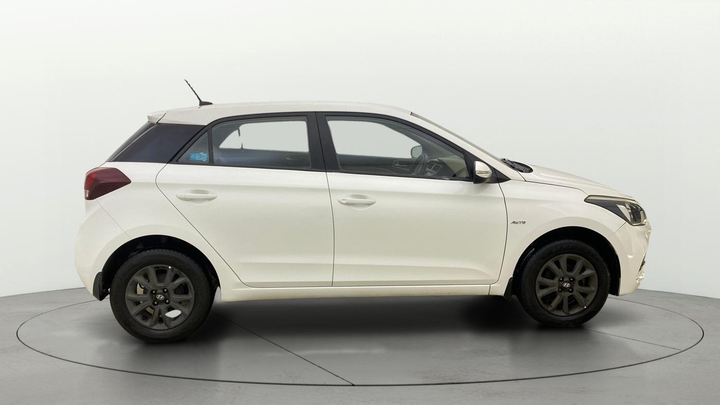 2019 Hyundai Elite i20 SPORTZ PLUS  1.2 CVT, Petrol, Automatic, 39,850 km, Right Side View