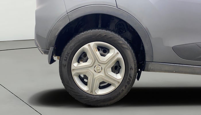 2020 Tata NEXON XMA PETROL, Petrol, Automatic, 68,631 km, Right Rear Wheel