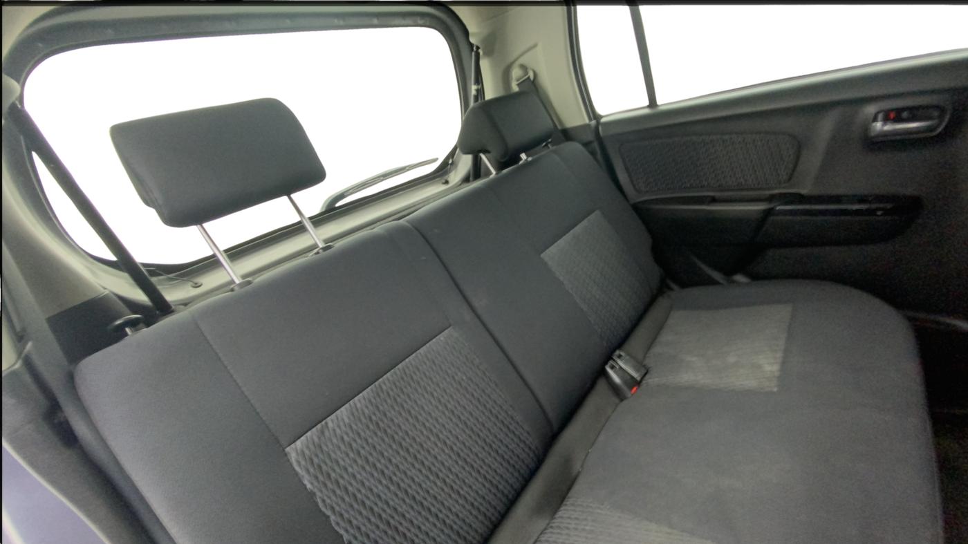 2014 Maruti Wagon R Stingray VXI, Petrol, Manual, 63,088 km, Right Side Rear Door Cabin