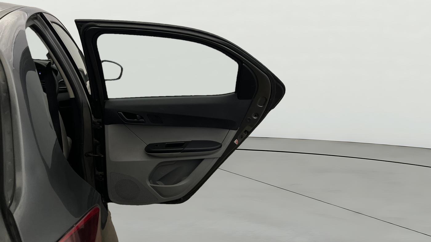 2021 Tata Tiago XZ PETROL, Petrol, Manual, 52,956 km, RHS Rear Door