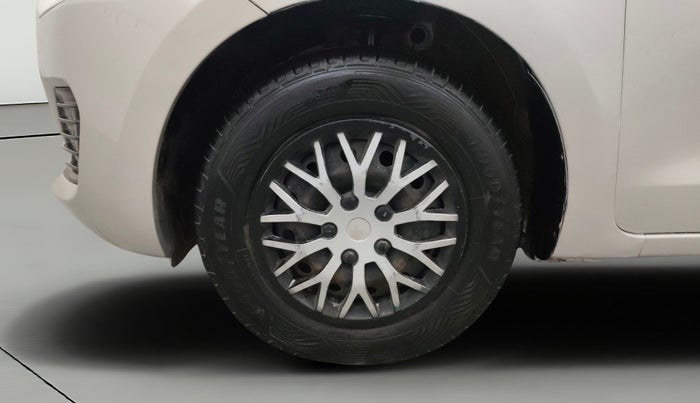 2019 Maruti Swift VXI, Petrol, Manual, 1,05,798 km, Left Front Wheel