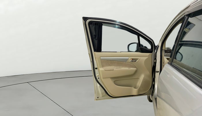 2015 Maruti Ertiga VXI CNG, CNG, Manual, 98,409 km, LHS Front Door