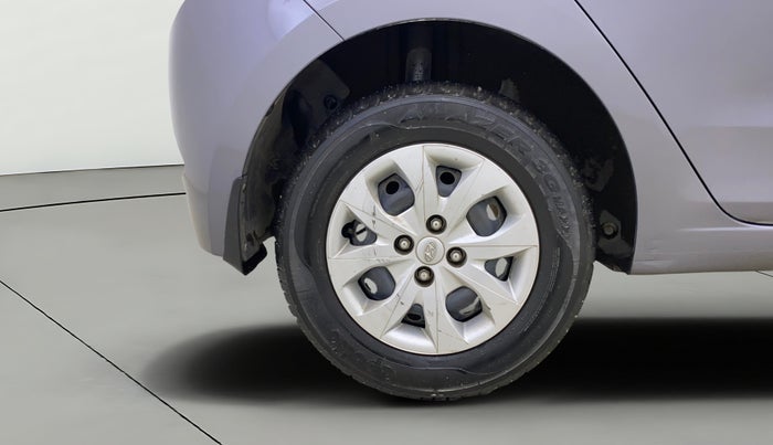 2017 Hyundai Elite i20 MAGNA EXECUTIVE 1.2, Petrol, Manual, 15,823 km, Right Rear Wheel