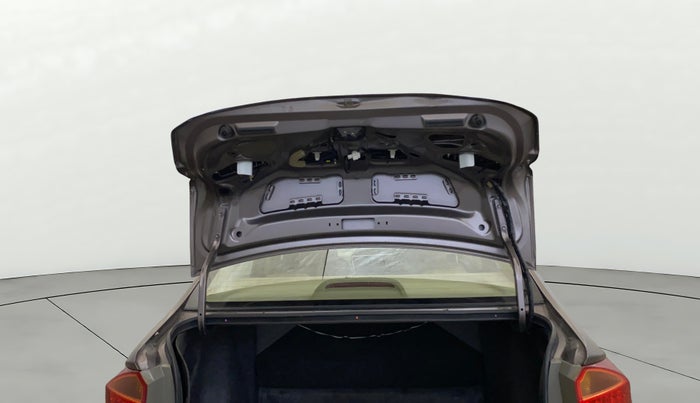 2015 Honda City 1.5L I-VTEC VX (O) MT, Petrol, Manual, 52,636 km, Boot Door Open