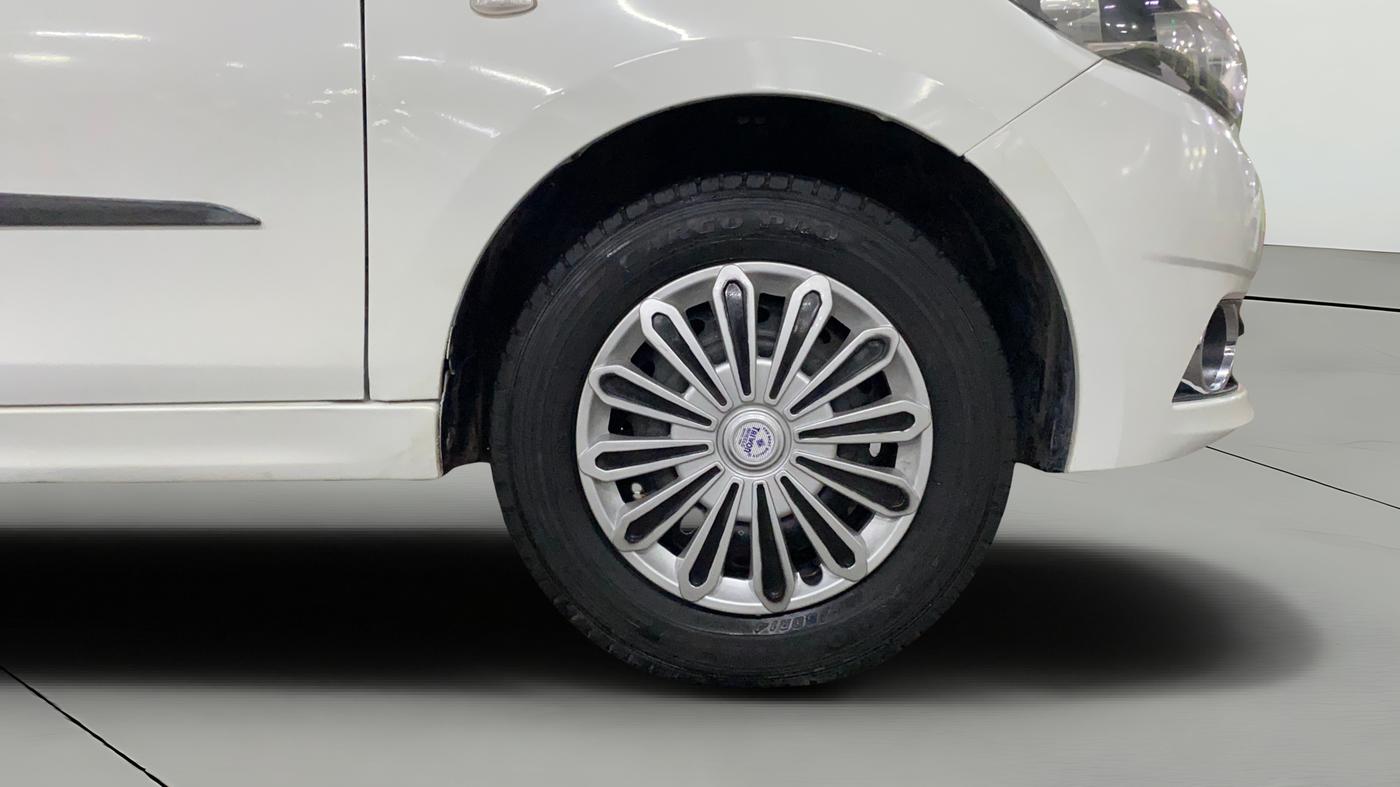 2019 Tata Tiago XT PETROL, CNG, Manual, 96,728 km, Right Front Wheel