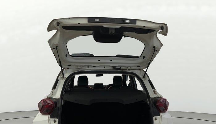 2022 Tata PUNCH PURE MT, Petrol, Manual, 38,333 km, Boot Door Open