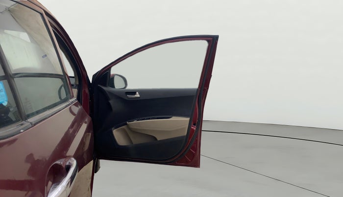 2015 Hyundai Grand i10 ASTA (O) 1.2 KAPPA VTVT, Petrol, Manual, 1,15,614 km, RHS Front Door