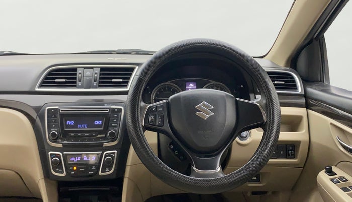 2017 Maruti Ciaz ZETA 1.4  MT PETROL, Petrol, Manual, 1,01,901 km, Steering Wheel Close Up