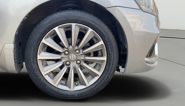 2021 Maruti Ciaz ALPHA 1.5 SHVS PETROL, Petrol, Manual, 46,917 km, Right Front Wheel