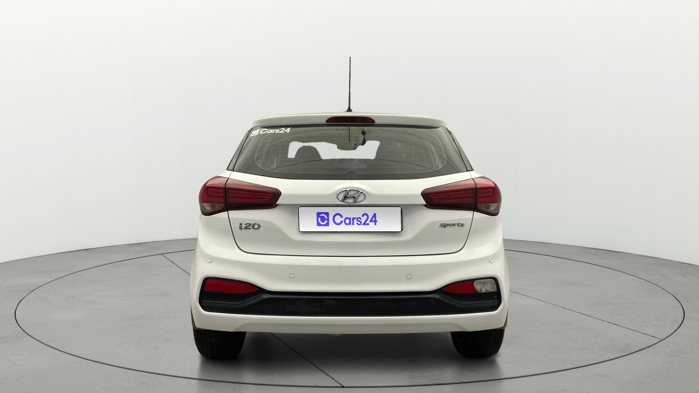 2018 Hyundai Elite i20 SPORTZ 1.2, Petrol, Manual, 1,31,301 km, Back/Rear