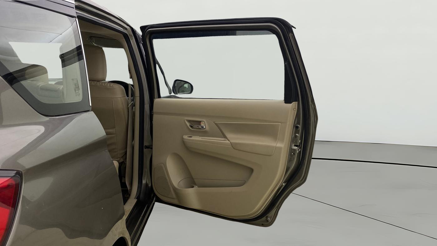 2021 Maruti Ertiga ZXI AT SHVS, Petrol, Automatic, 22,433 km, RHS Rear Door
