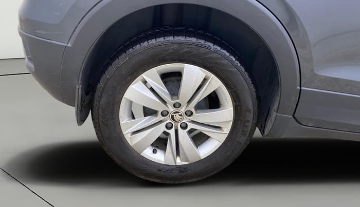 2021 Skoda KUSHAQ AMBITION 1.0L TSI MT, Petrol, Manual, 67,689 km, Right Rear Wheel