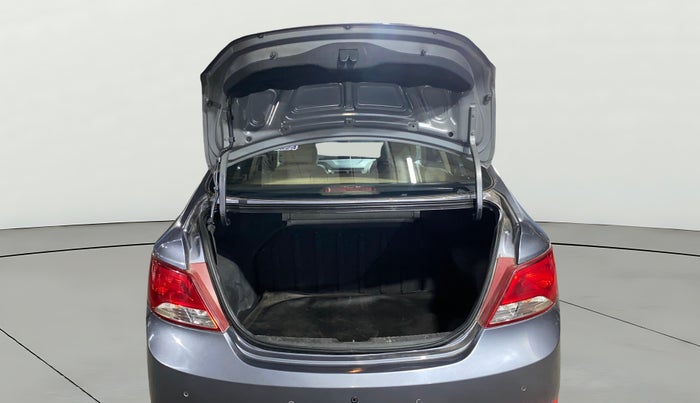 2017 Hyundai Verna 1.6 CRDI SX, Diesel, Manual, 91,585 km, Boot Open Zoomed View