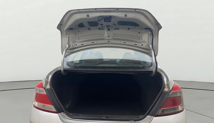 2013 Renault Scala RXE DIESEL, Diesel, Manual, 1,18,187 km, Boot Open Zoomed View