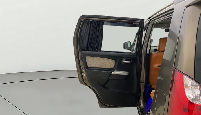 2017 Maruti Wagon R 1.0 VXI, Petrol, Manual, 23,415 km, LHS Rear Door