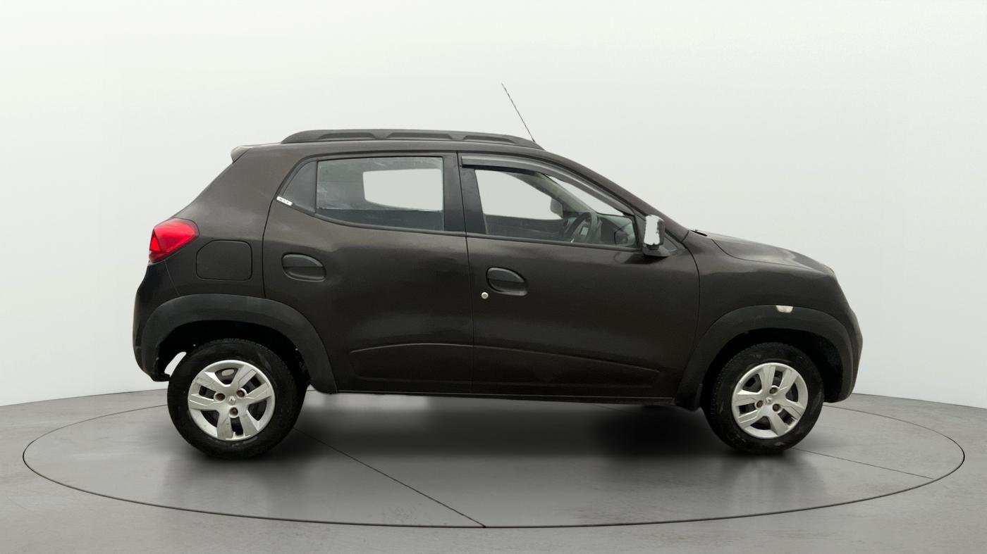 2016 Renault Kwid RXT 0.8, Petrol, Manual, 46,333 km, Right Side View
