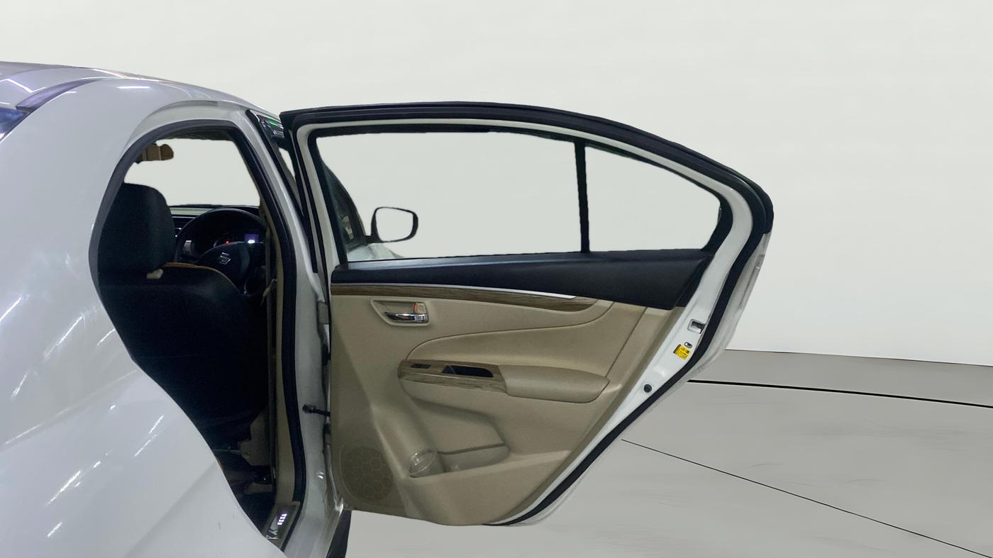 2024 Maruti Ciaz ZETA 1.5 SHVS MT PETROL, Petrol, Manual, 28,029 km, RHS Rear Door