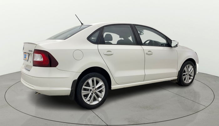 2017 Skoda Rapid STYLE 1.5 TDI AT, Diesel, Automatic, 1,12,847 km, Right Back Diagonal