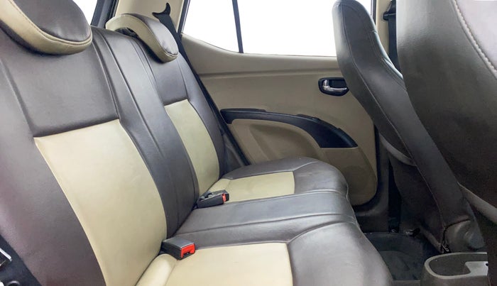 2012 Hyundai i10 SPORTZ 1.2, Petrol, Manual, 53,430 km, Right Side Rear Door Cabin