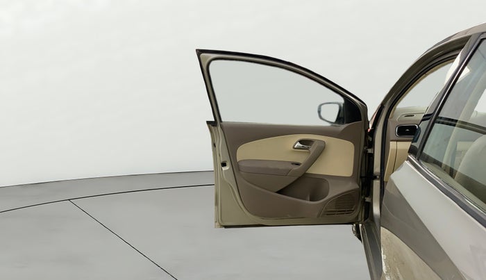 2013 Skoda Rapid ELEGANCE 1.6 MPI MT, Petrol, Manual, 11,245 km, LHS Front Door