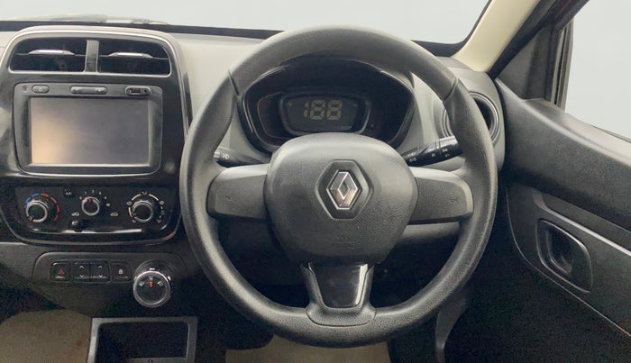 2017 Renault Kwid RXT 1.0 AMT, Petrol, Automatic, 44,724 km, Steering Wheel Close Up