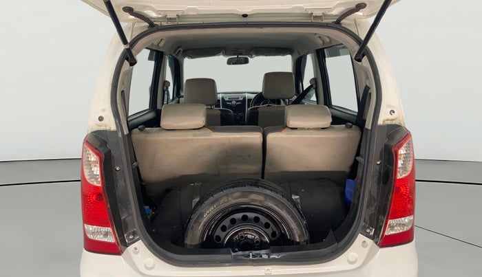 2016 Maruti Wagon R 1.0 VXI (O) AMT, CNG, Automatic, 99,735 km, Boot Open Zoomed View