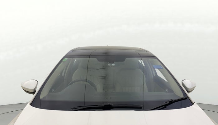 2019 Skoda Superb STYLE 1.8 TSI MT, Petrol, Manual, 50,278 km, Front Windshield