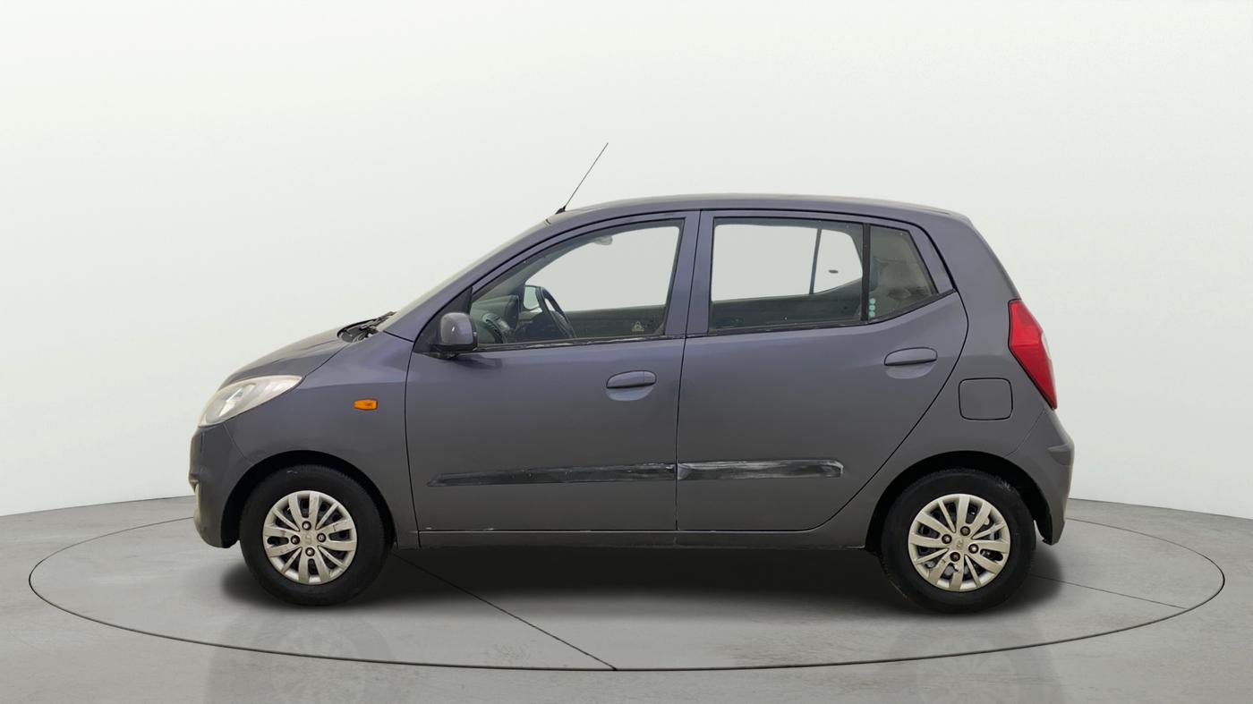 2014 Hyundai i10 SPORTZ 1.1, Petrol, Manual, 30,359 km, Left Side