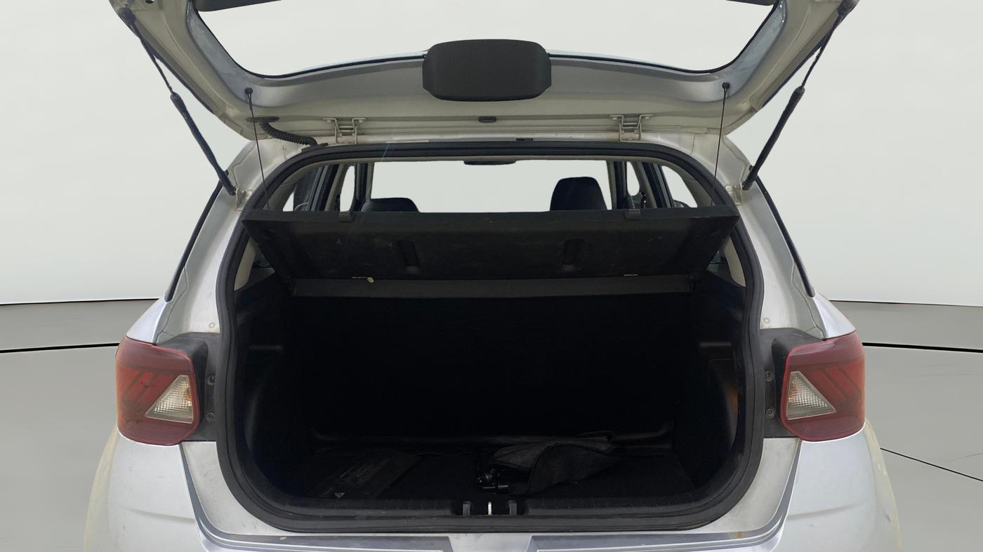 2021 Hyundai VENUE SX 1.5 CRDI, Diesel, Manual, 1,31,621 km, Boot Open Zoomed View