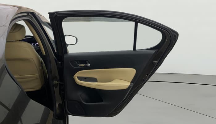 2020 Honda City 1.5L I-VTEC ZX CVT, Petrol, Automatic, 31,845 km, RHS Rear Door